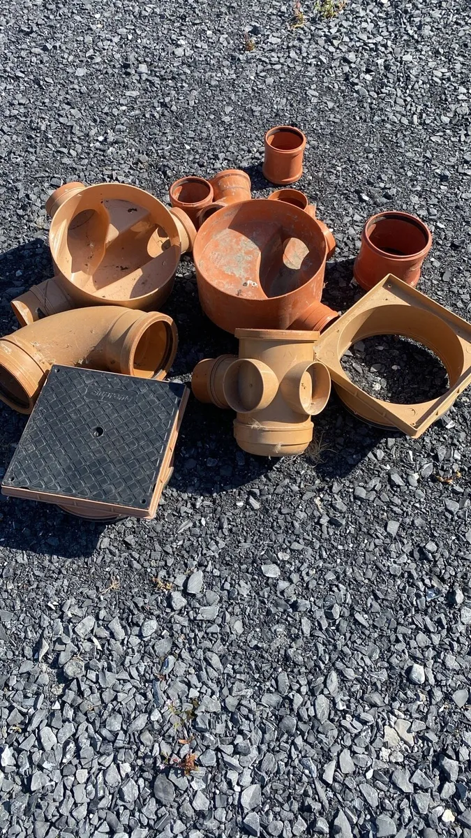 Waste and sewerage pipes bends and junctions - Image 3