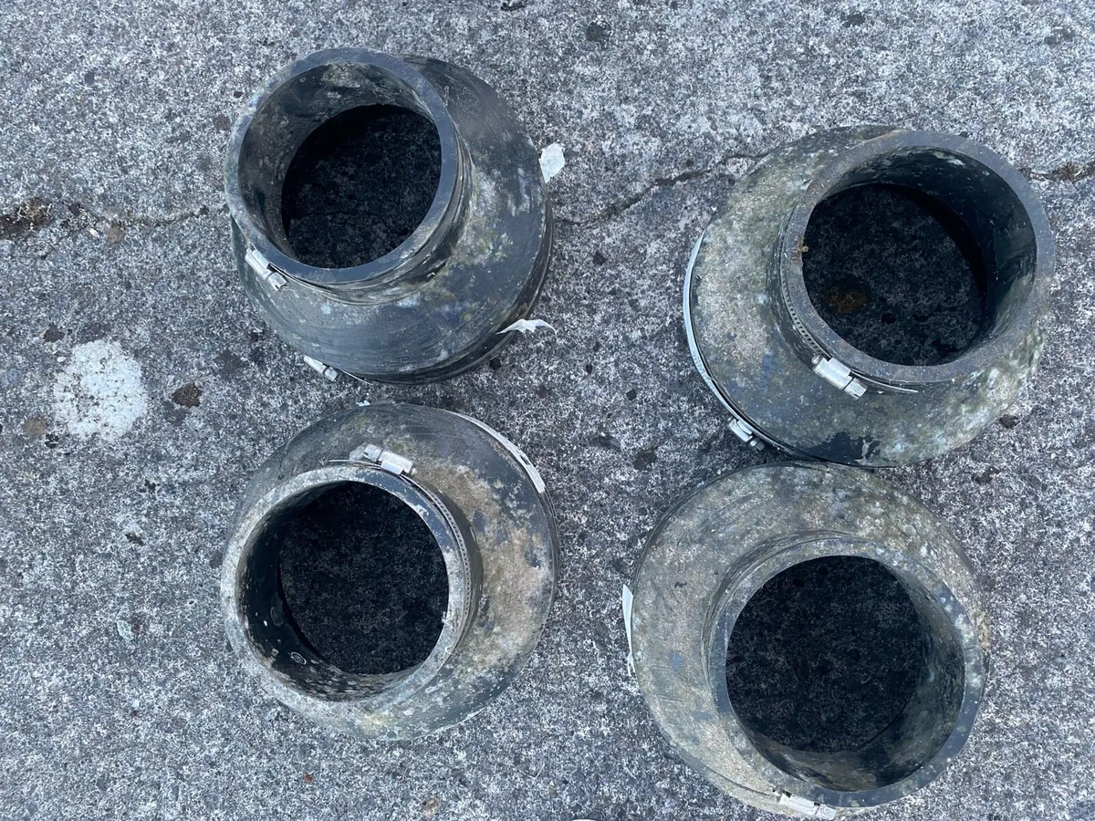 Waste and sewerage pipes bends and junctions - Image 4