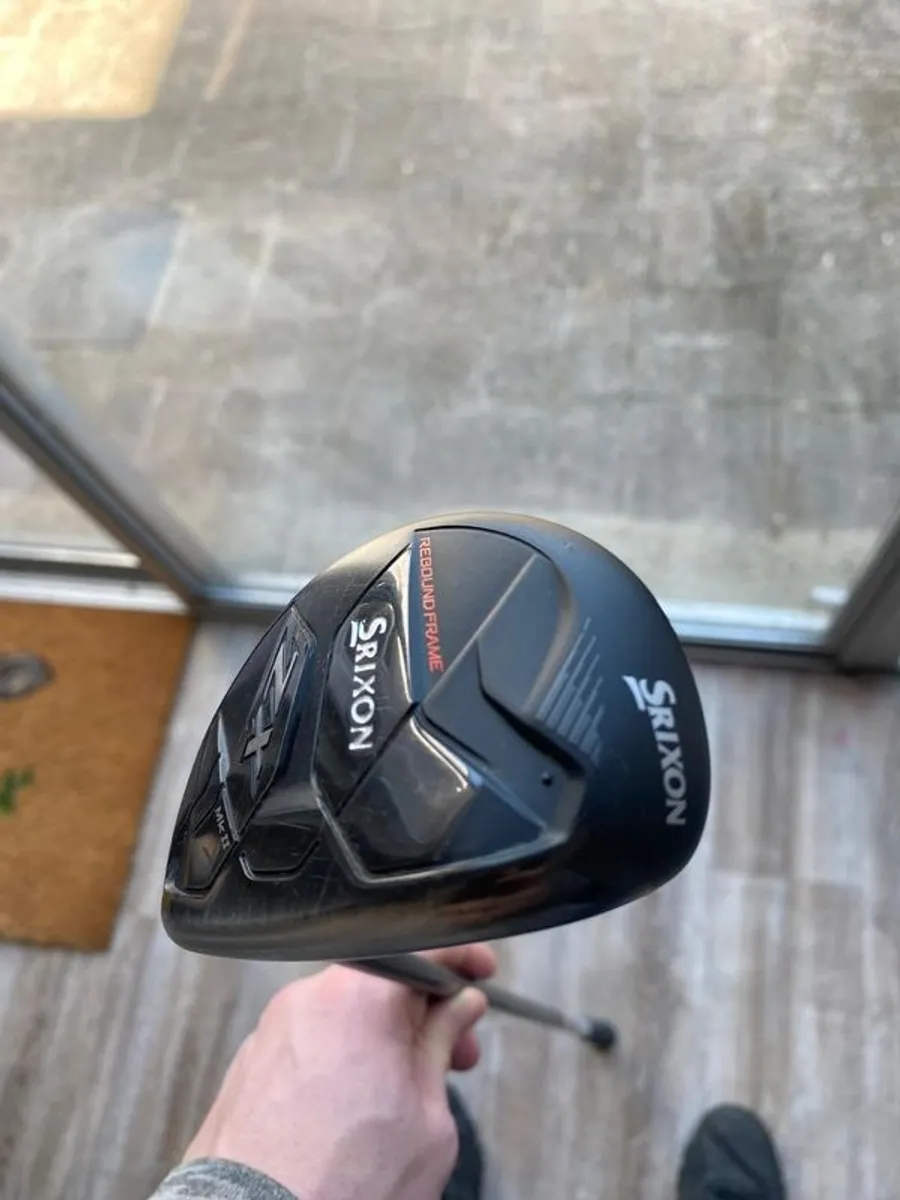 srixon zx mk2 3 hybrid x stiff - Image 2