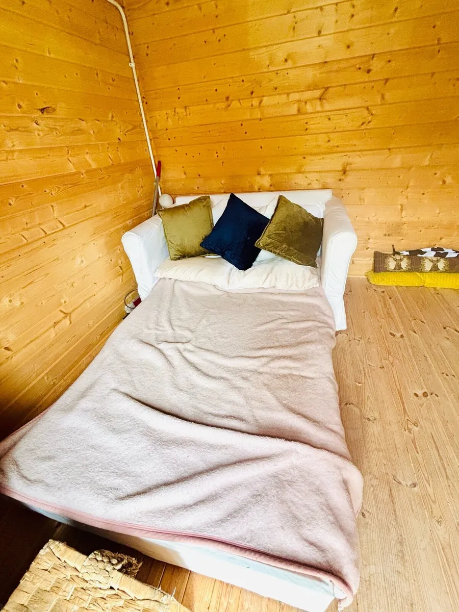 Futon - Image 3