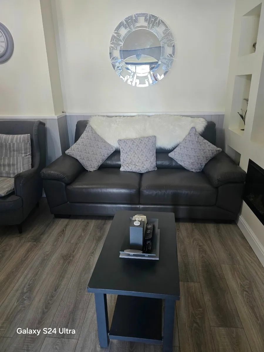 Couch - Image 1