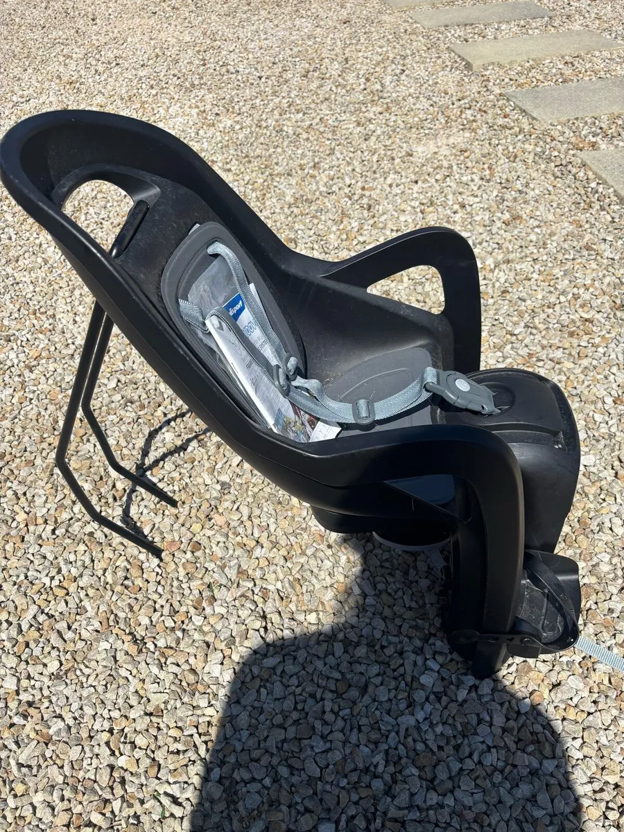 Child's bike seat - Image 1