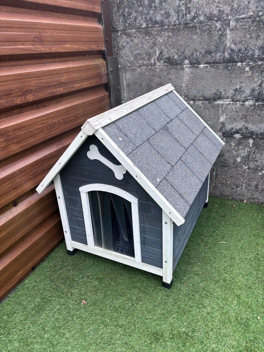 Dog house - Image 2