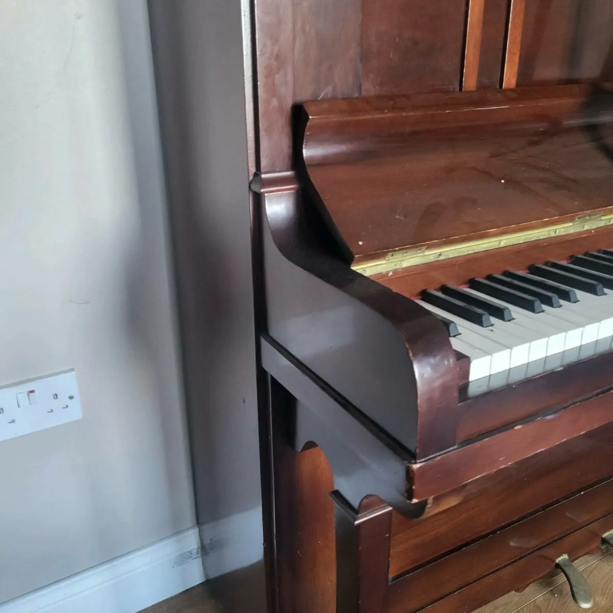 Kingston Upright Piano - Image 3