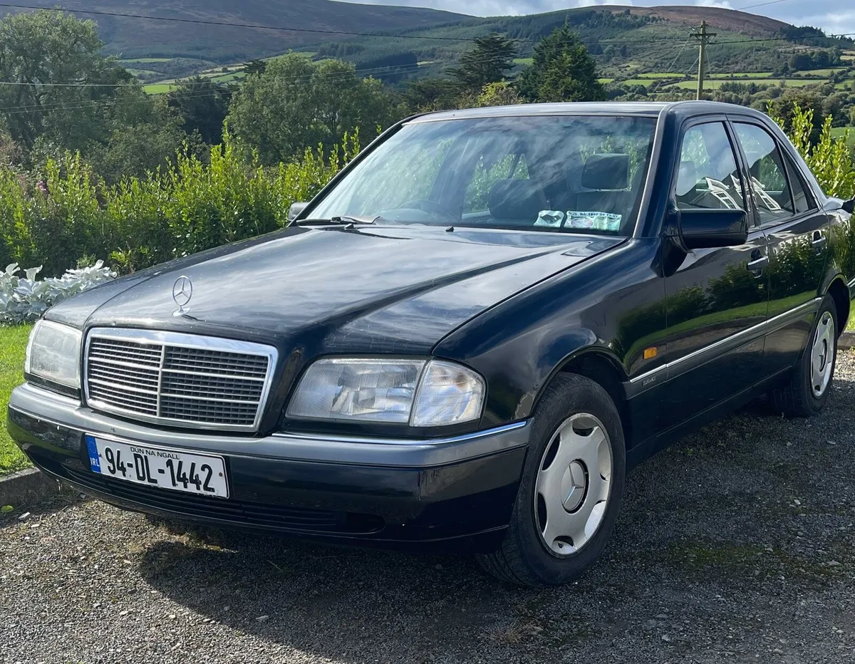 Mercedes w202 C 250 D 1994 - Image 1