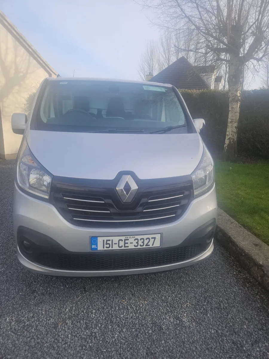 Renault traffic - Image 2