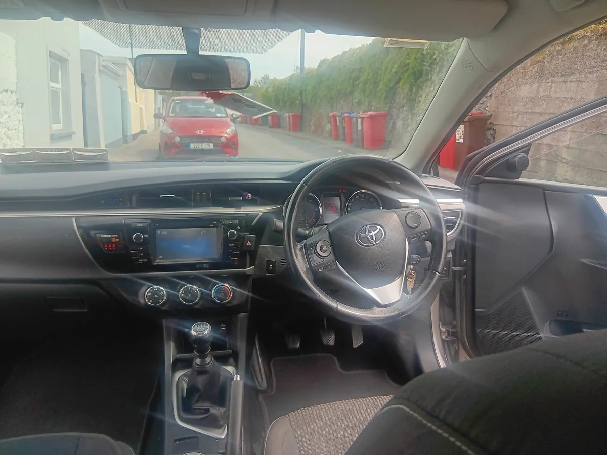 Toyota Corolla 2016 - Image 1