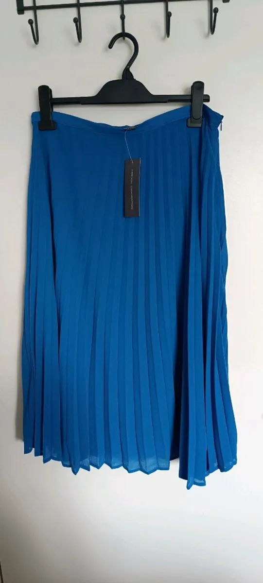 Maxi skirts - Image 1
