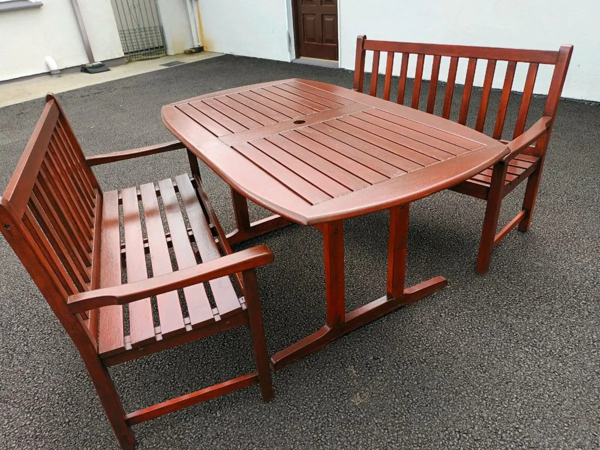 Garden table and benches - Image 2