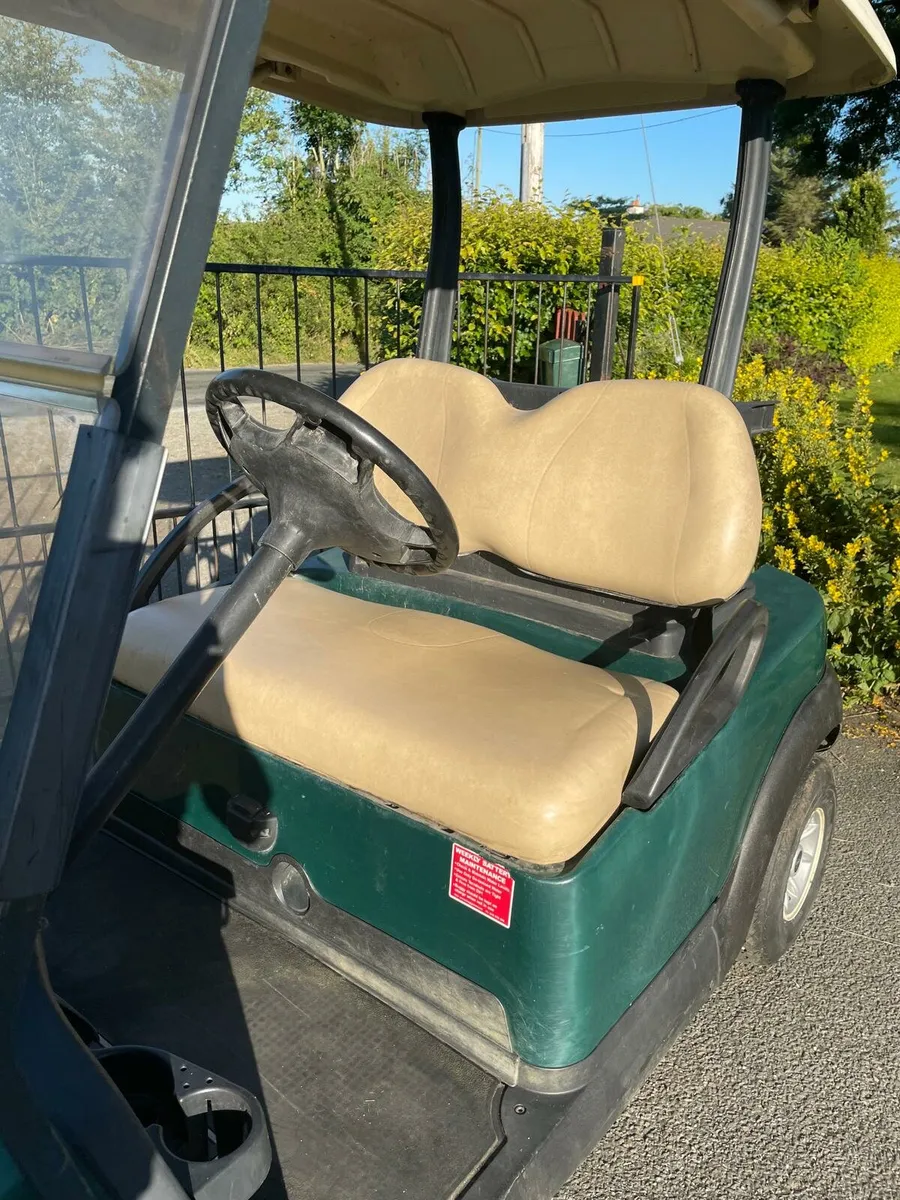 2 Club car golf buggy - Image 4