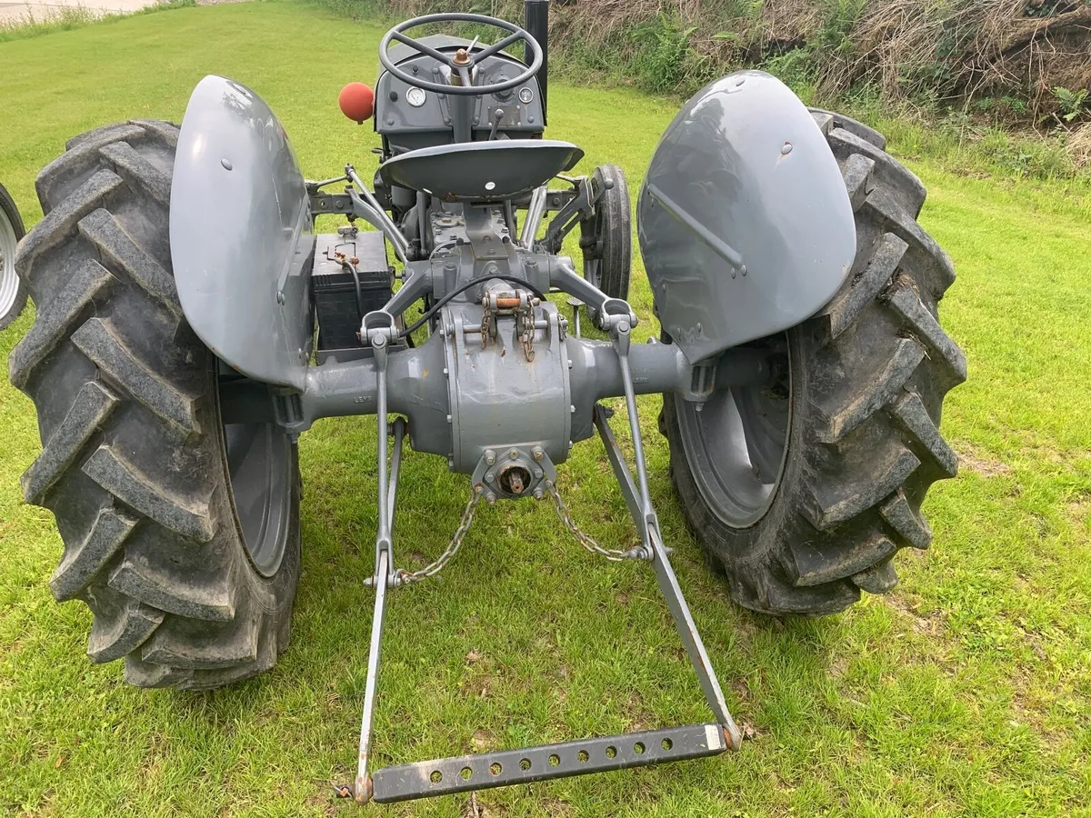 Tractor - Image 3