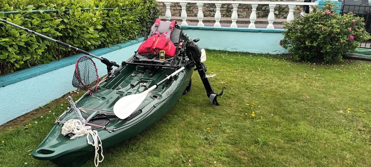Riot Mako 10 Impulse Drive Kayak - Image 4
