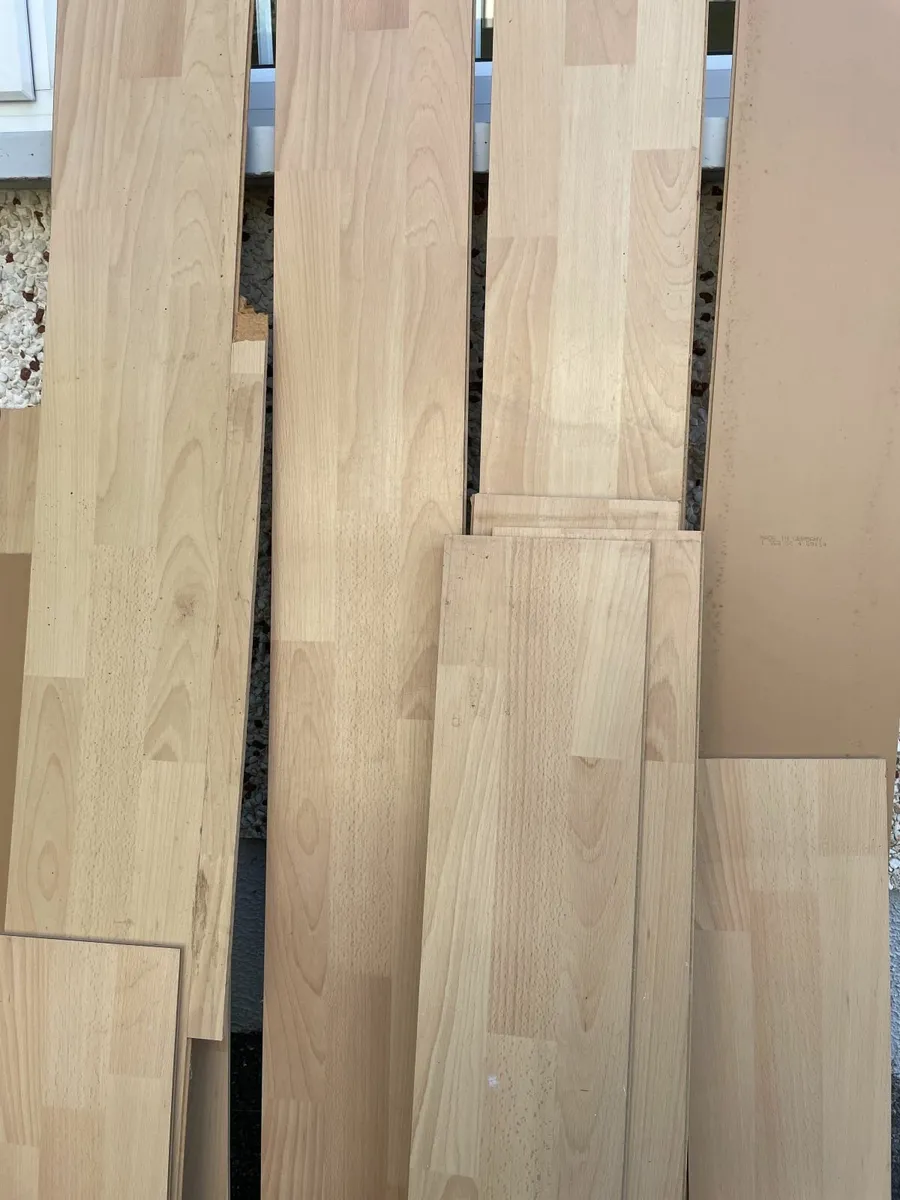 laminate flooring (second hand) - Image 1