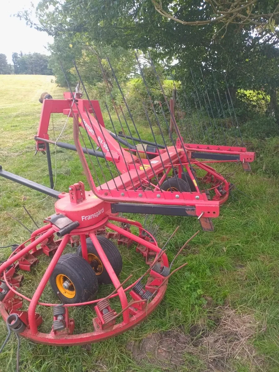 Grandad 390 Hay Tedder - Image 1
