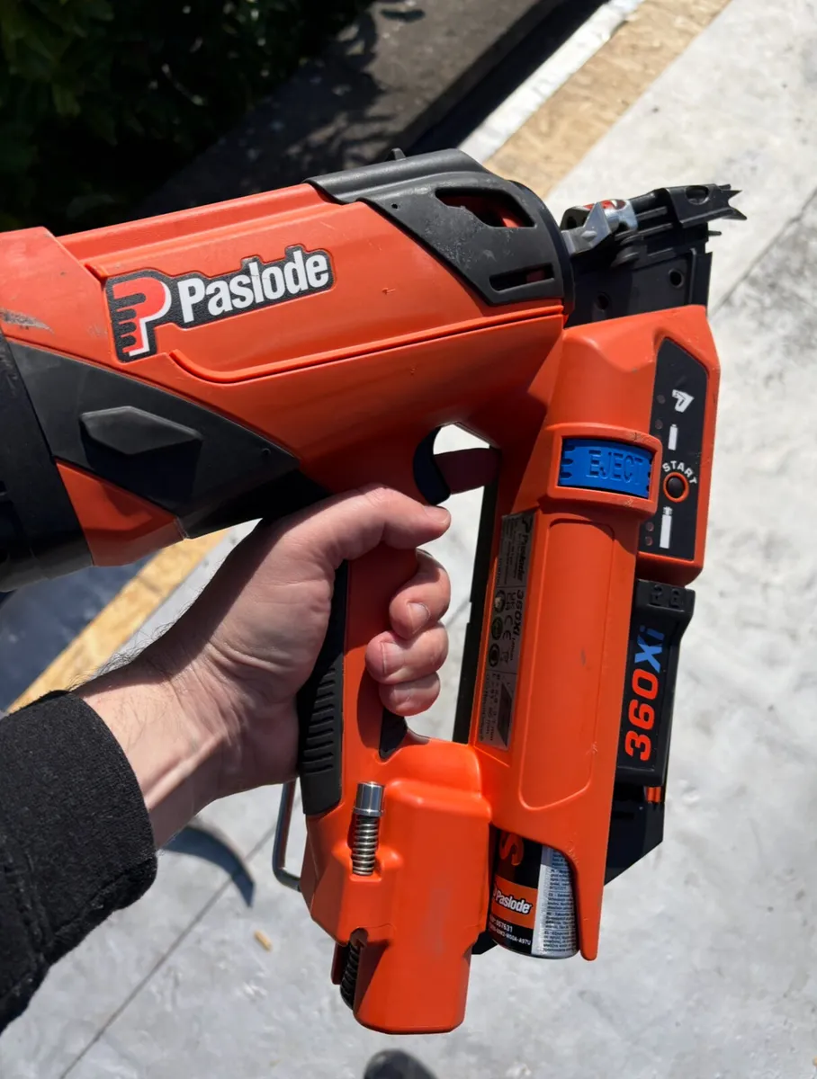 Paslode 360Xi Nail Gun - Image 2