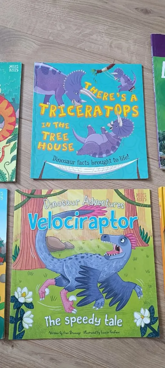 Dinosaur books for young children - Image 2