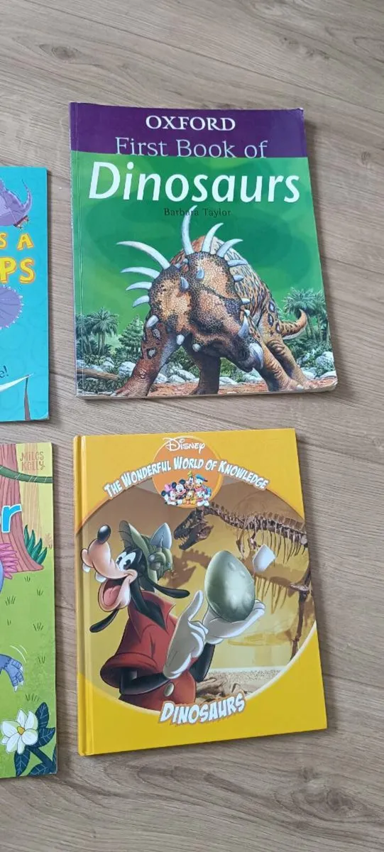 Dinosaur books for young children - Image 3