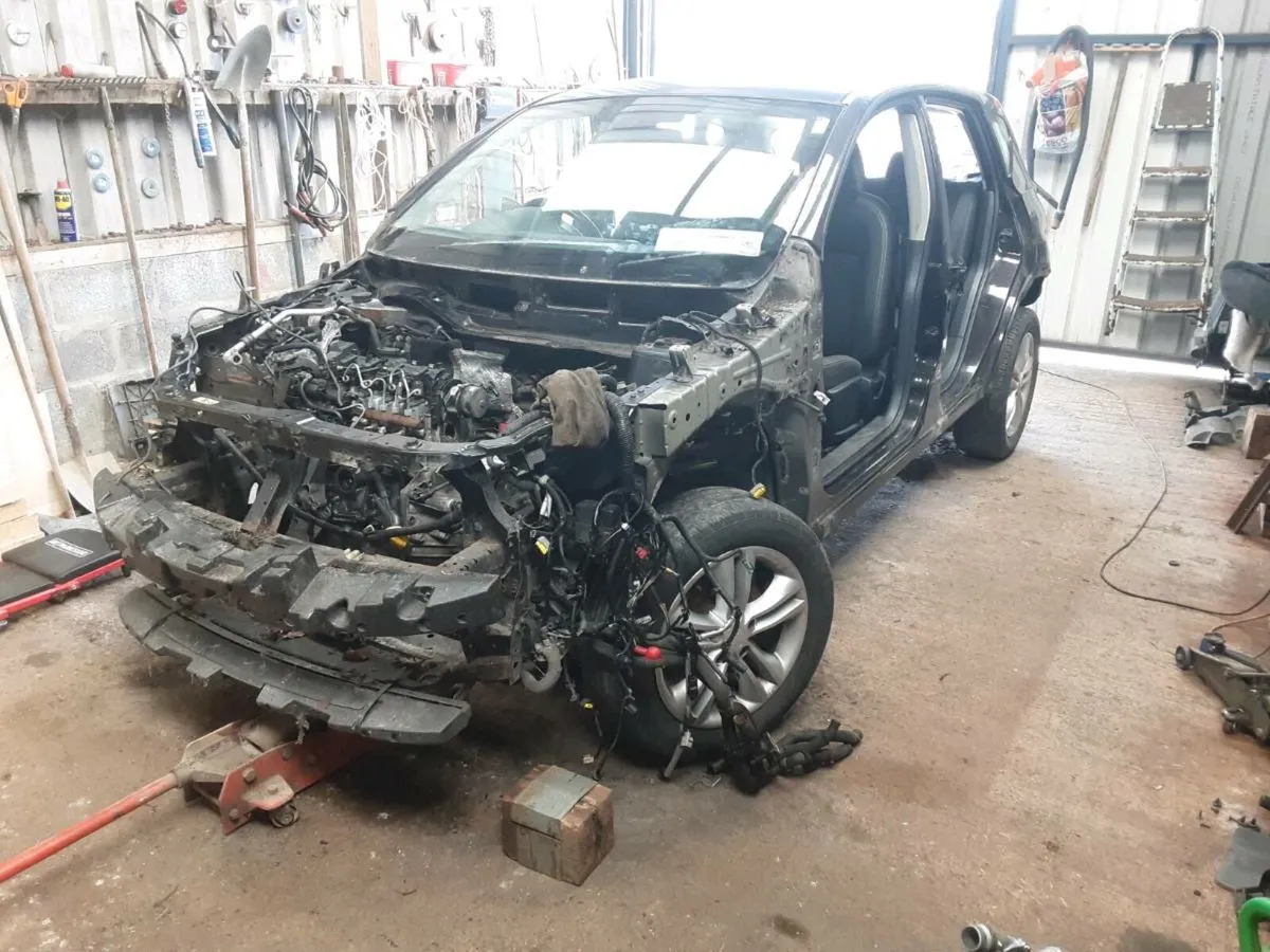 Car parts for sale - Image 1