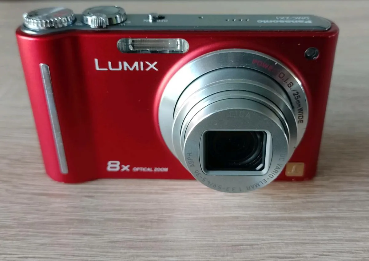 Panasonic Lumix ZS1 - Image 2