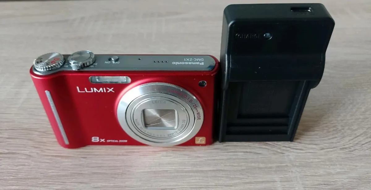 Panasonic Lumix ZS1 - Image 1