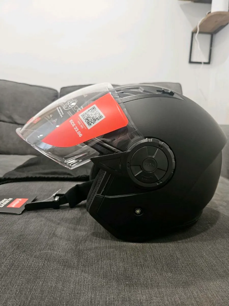 Motorcycle helmet, open face. - Image 1
