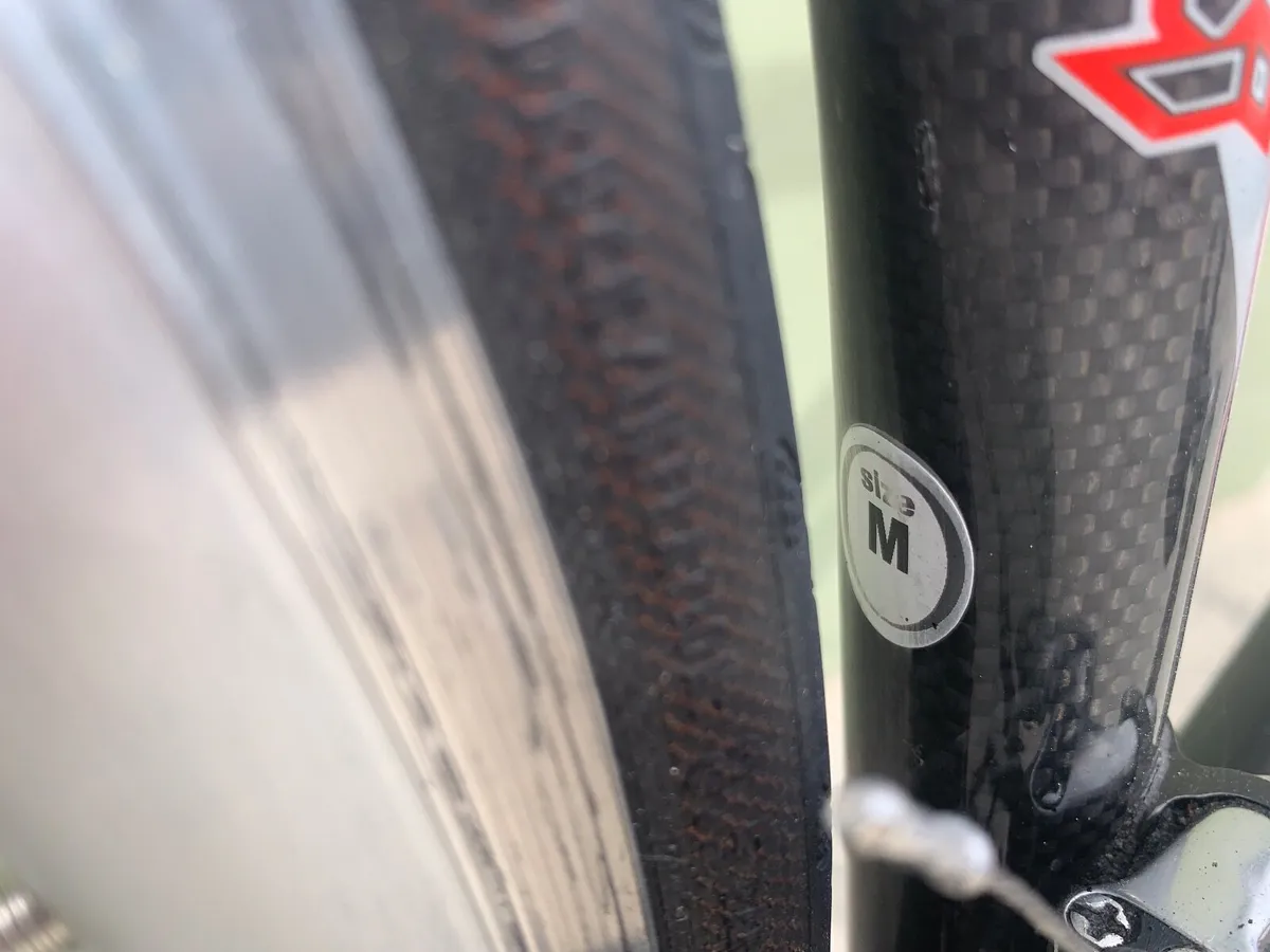Carbon Sintessi racing bike - Image 2