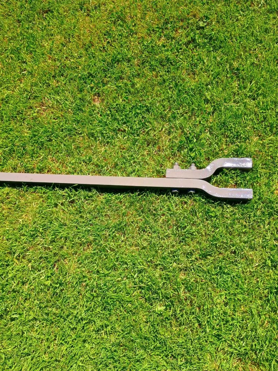 Massey Ferguson swing drawbar - Image 3