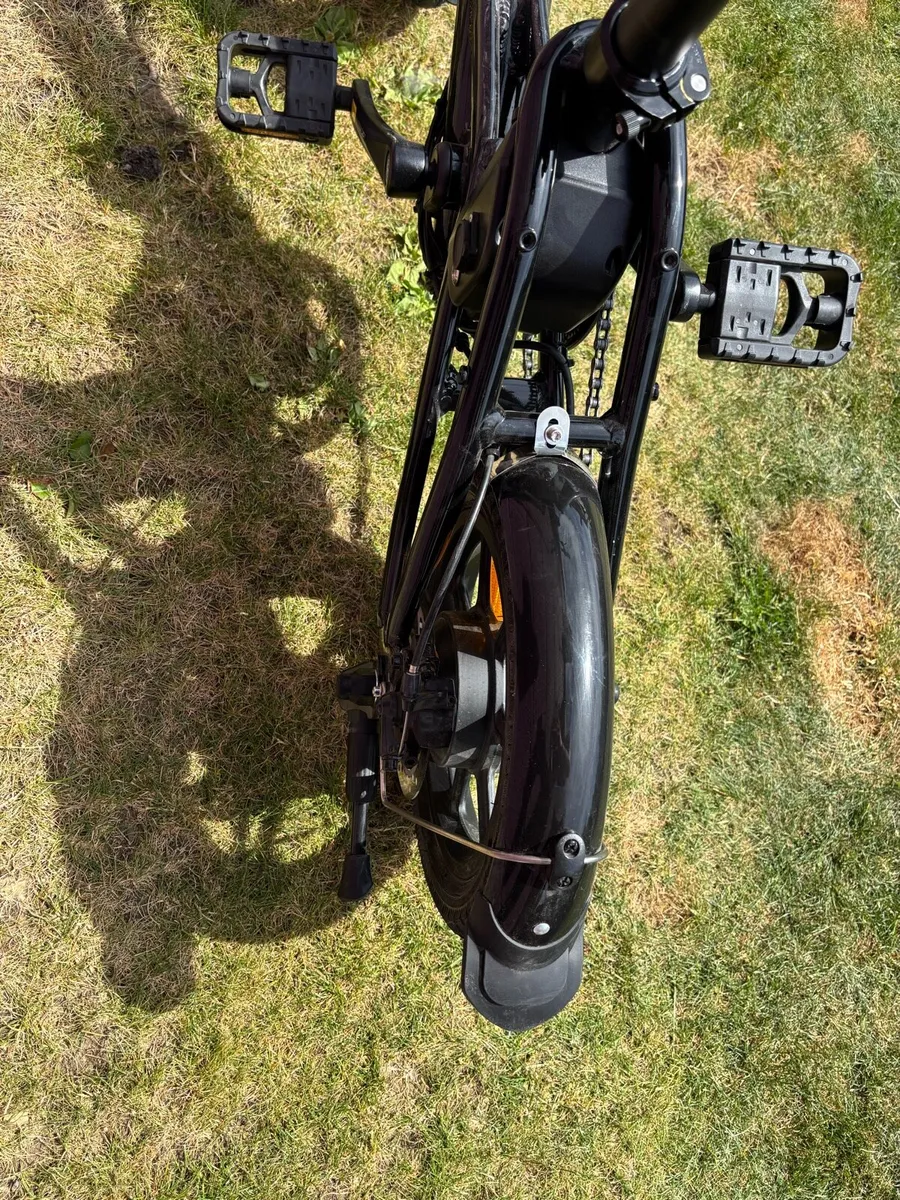 Fiido d3 pro ( practically brand new) - Image 4