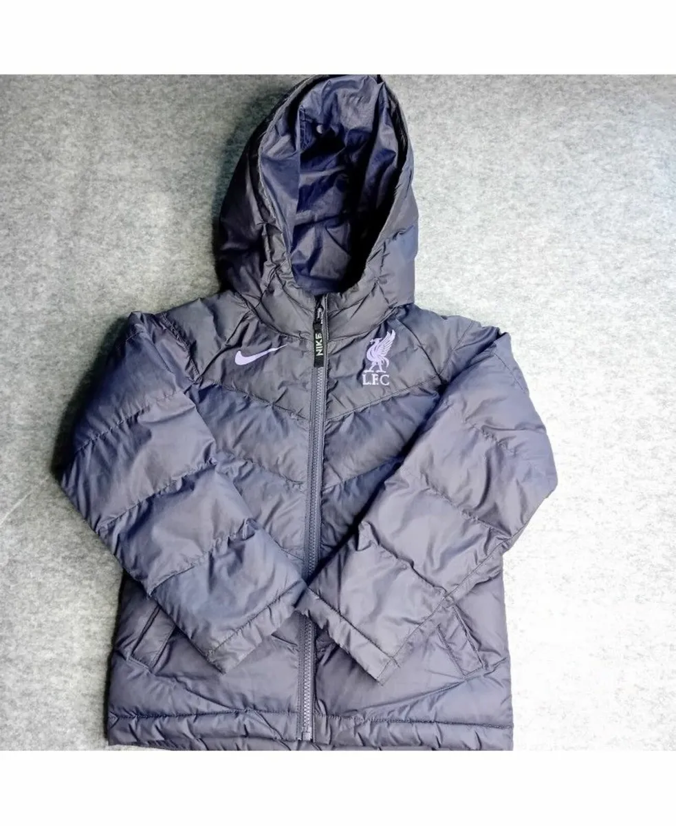 LIVERPOOL FC NIKE PUFFER DOWN FILL JACKET BOYS XS