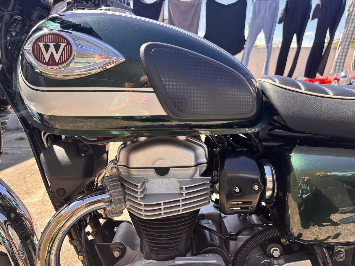 Kawasaki W800 - Image 3