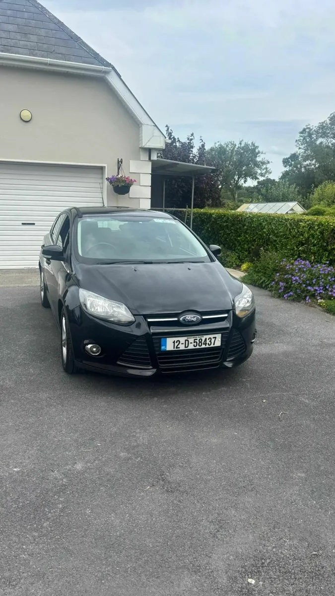 Ford Focus 2012 - Image 2