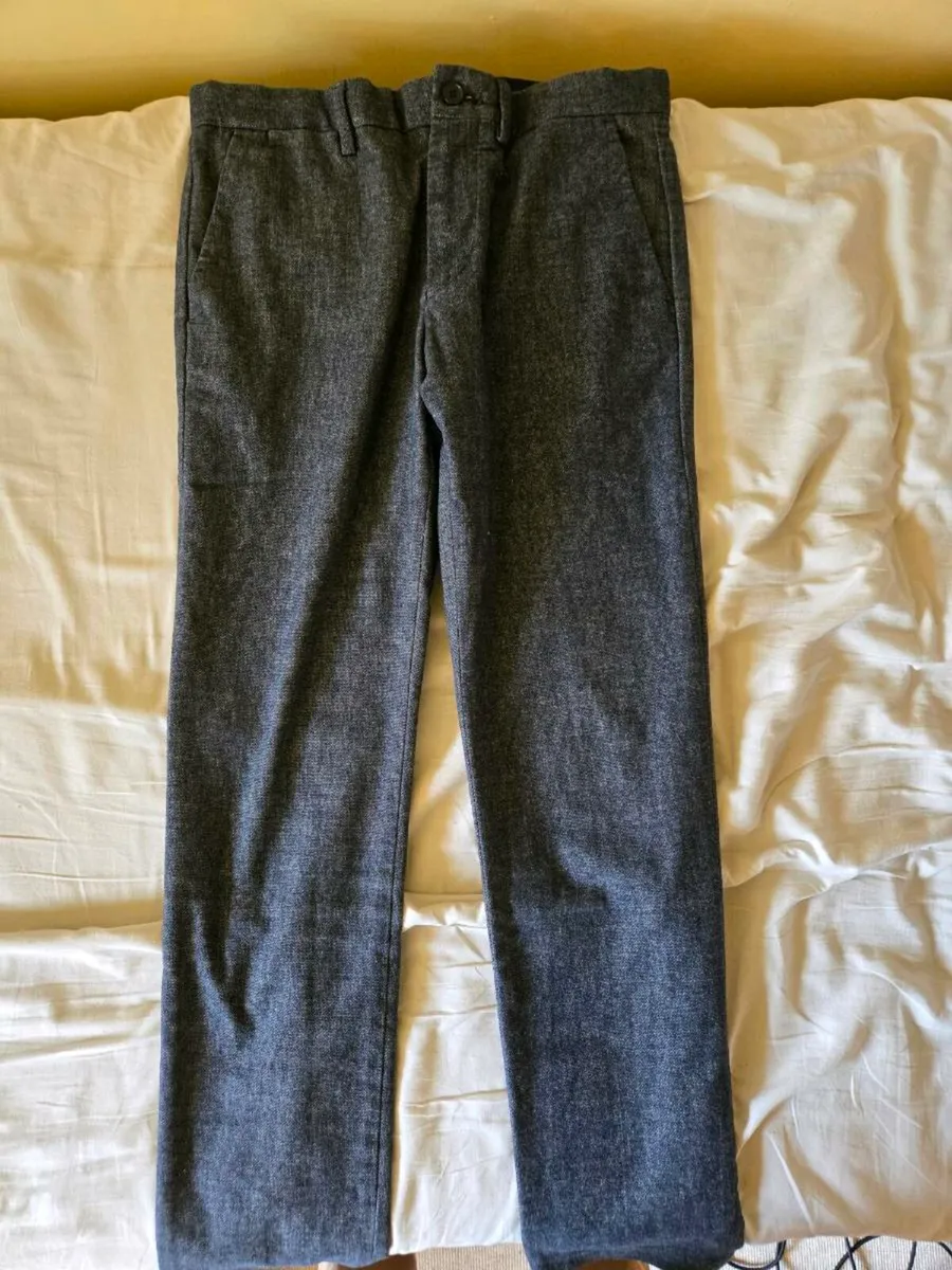 Chinos - Image 1