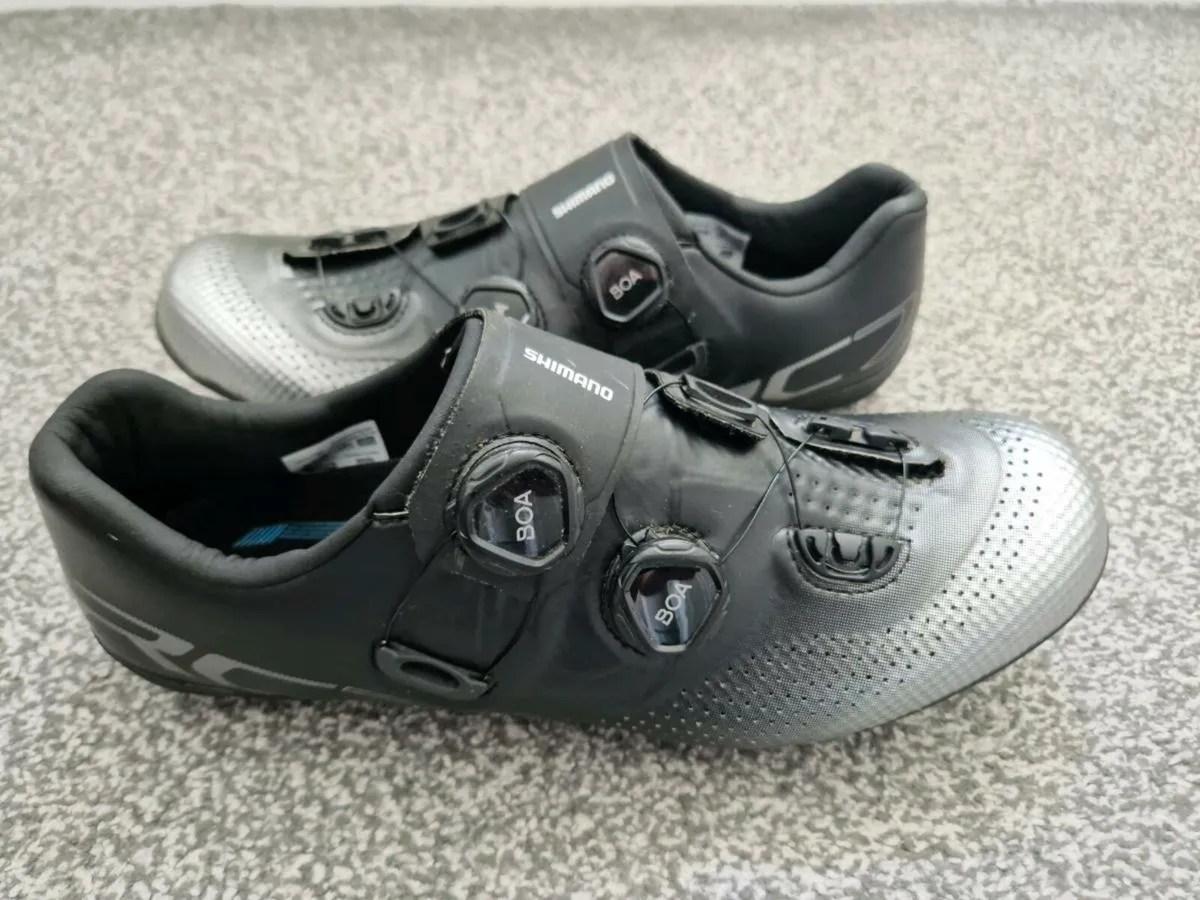 Shimano RC7 shoes Eu44/uk9 - Image 1