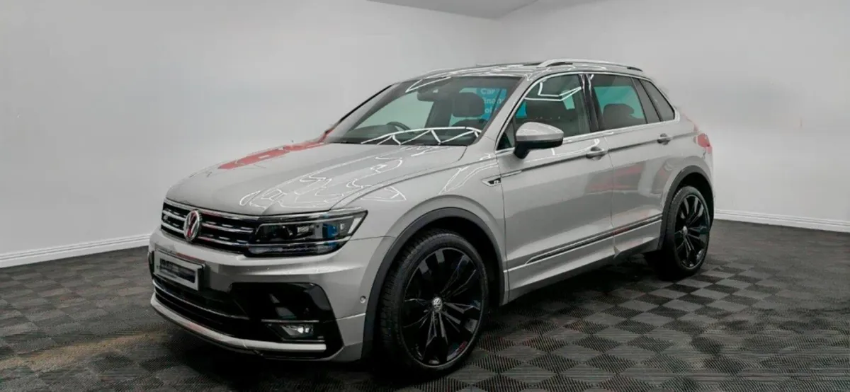 VW Tiguan R-Line