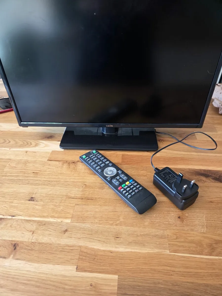 Television Cello 22" - Image 1