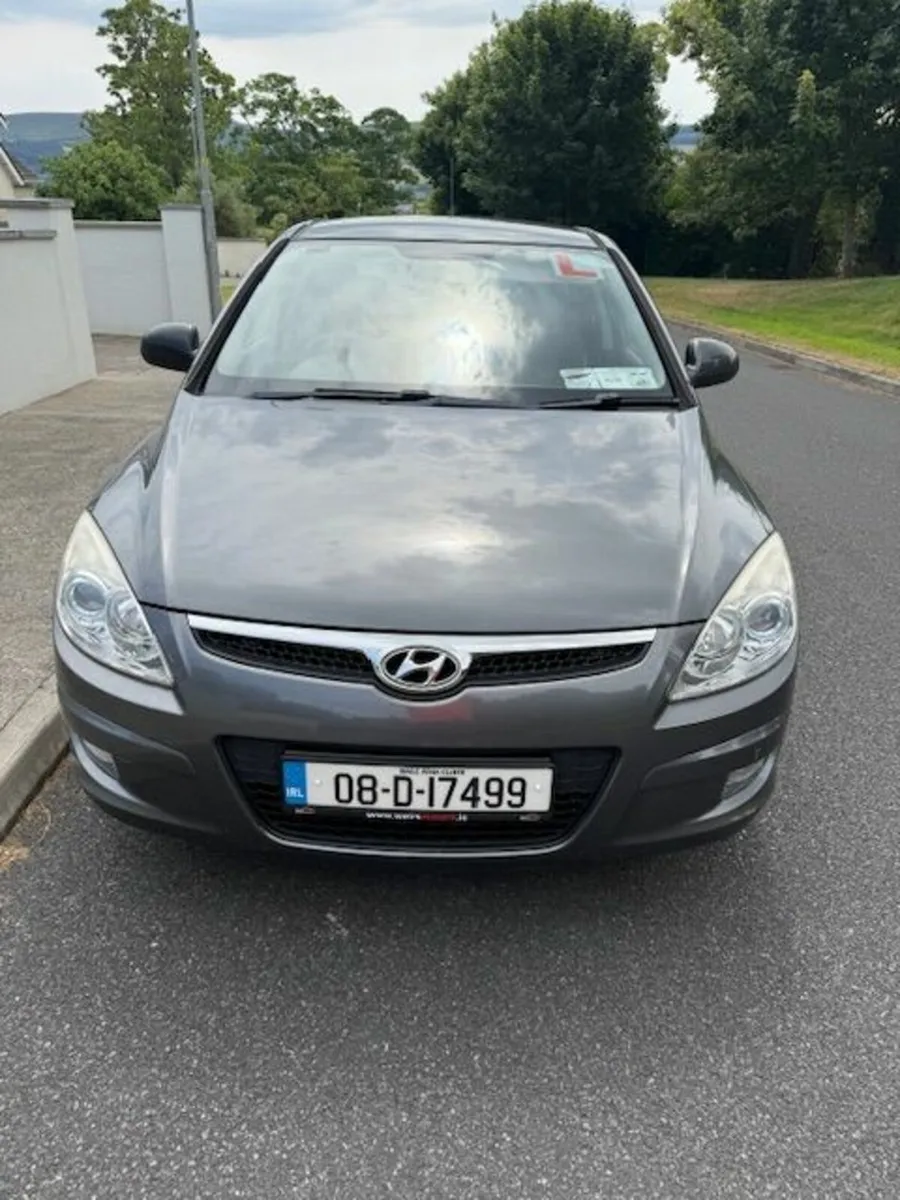 Hyundai i30 2008 - Image 1