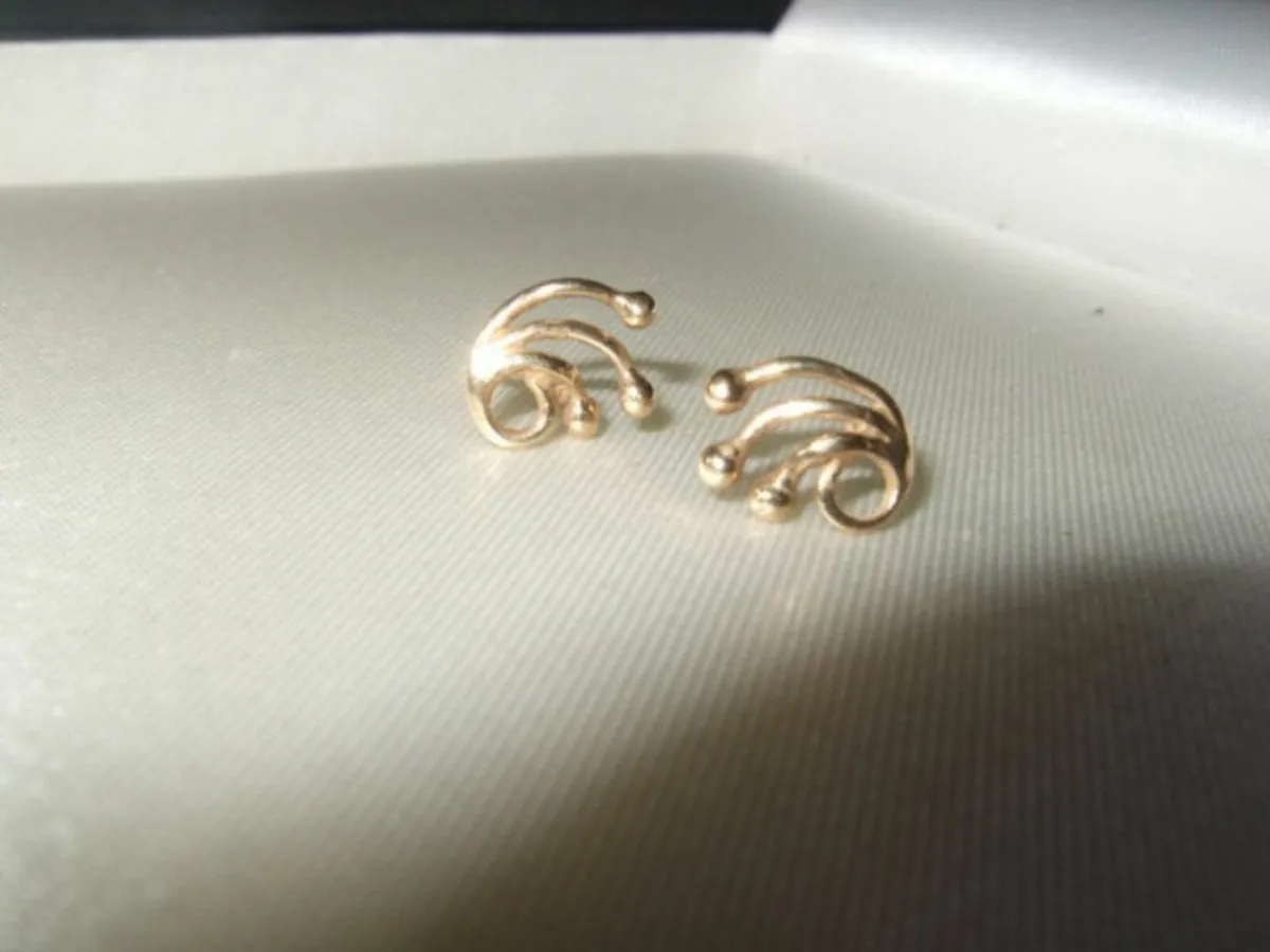 Vintage 9ct Gold Earrings - Image 4