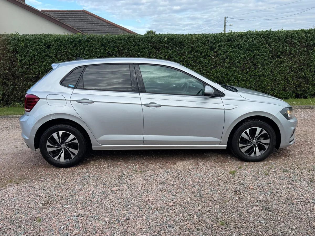 182 Volkswagen Polo Comfortline - Image 3