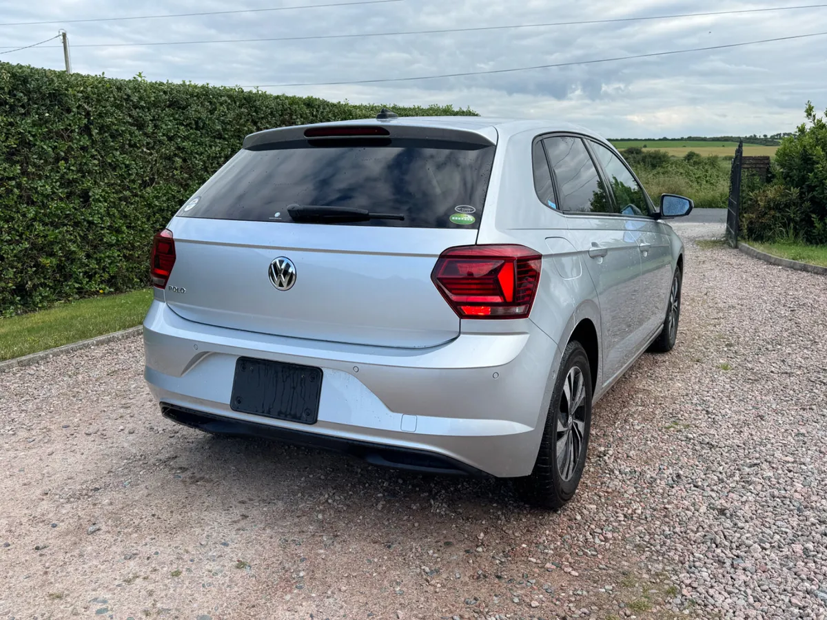 182 Volkswagen Polo Comfortline - Image 4