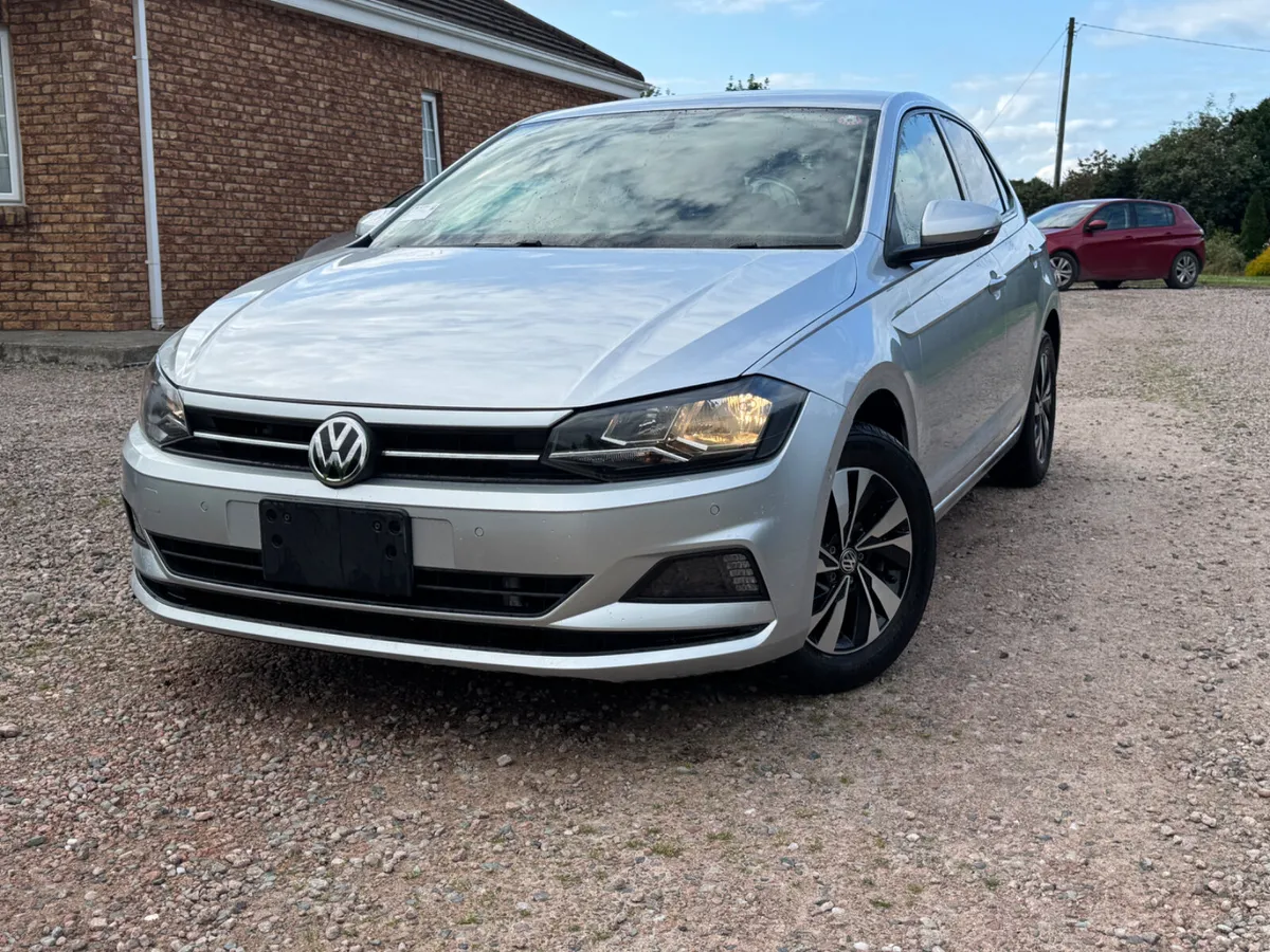 182 Volkswagen Polo Comfortline - Image 2
