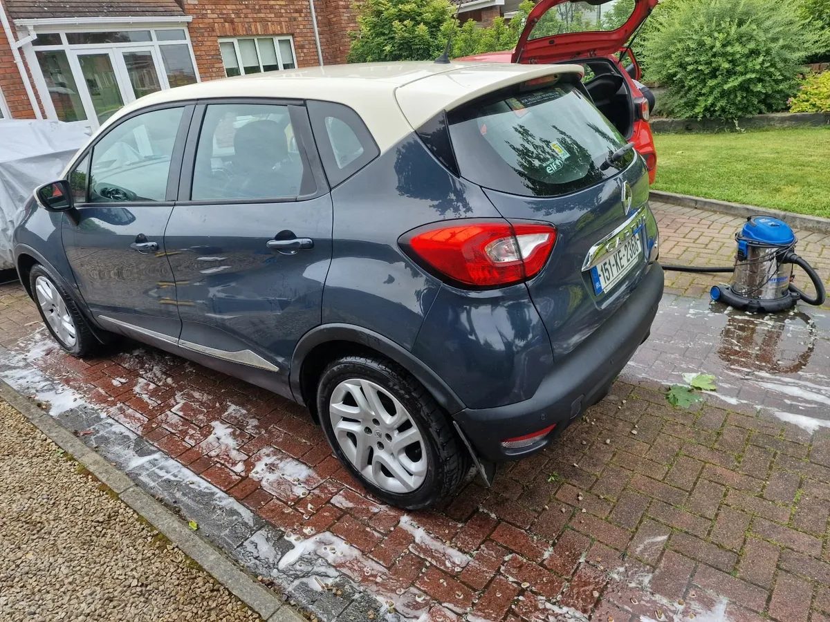 Renault Captur 2015 Diesel - Image 3