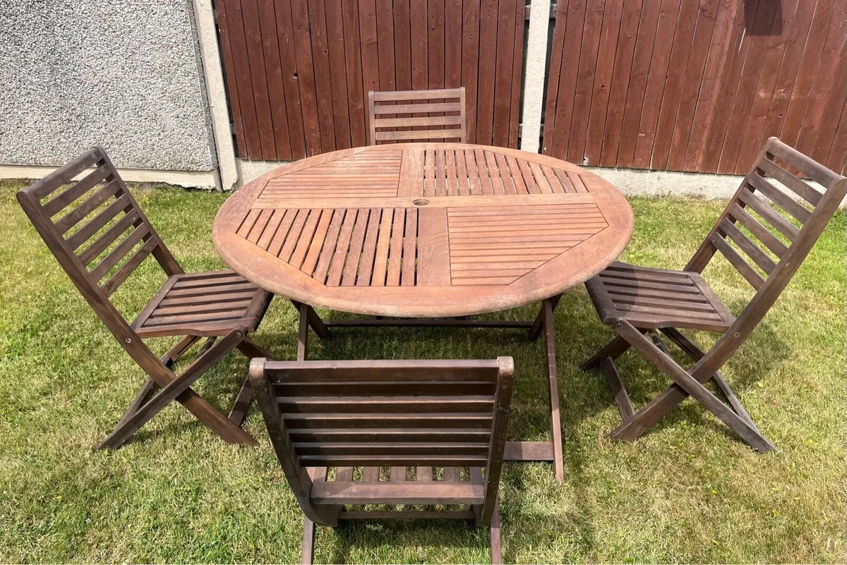 Garden Table & 4 Chairs - Image 1