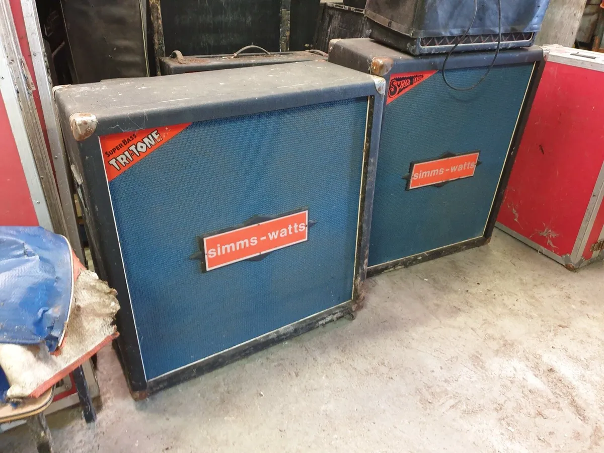 Retro musical equipment for sale - Image 1