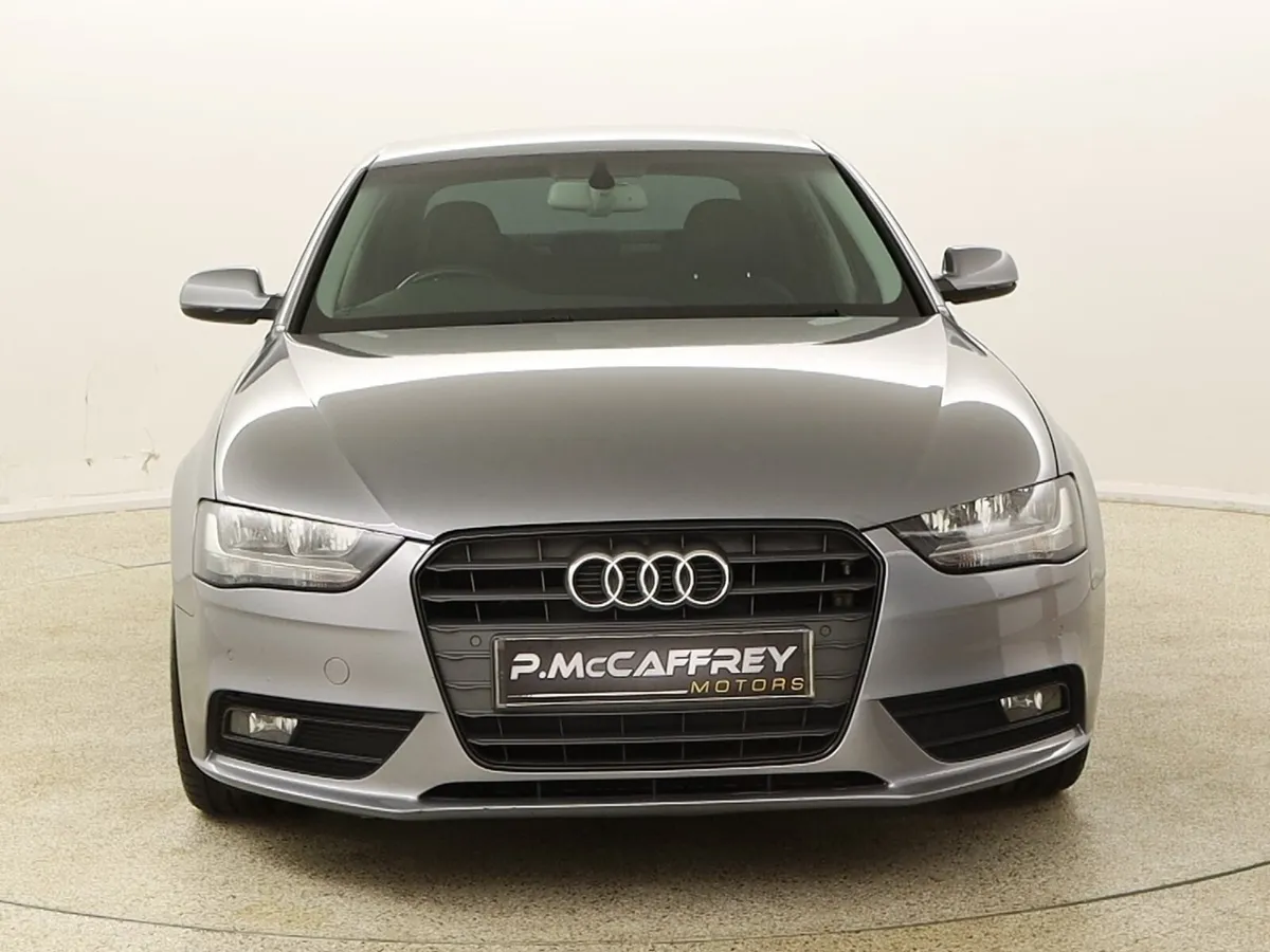 2015 AUDI A4 2.0 TDI ULTRA SE 163PS BLACK EDITION - Image 2