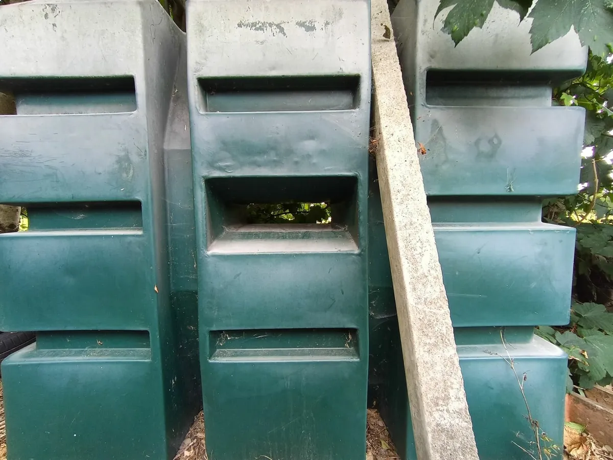 Domestic oil tank