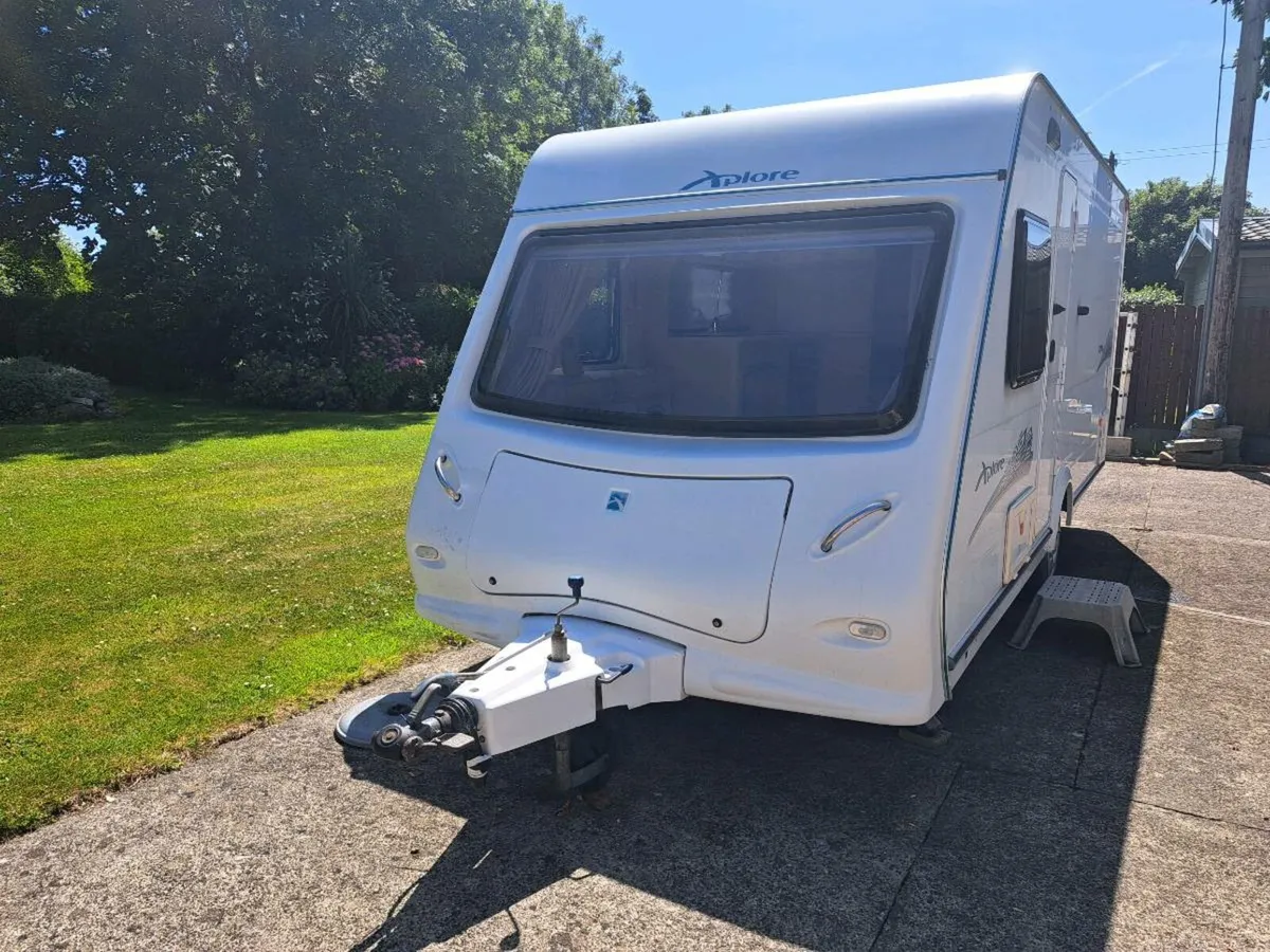 4 Berth Fixed Bed Caravan - Elddis Xplore 474 - Image 2