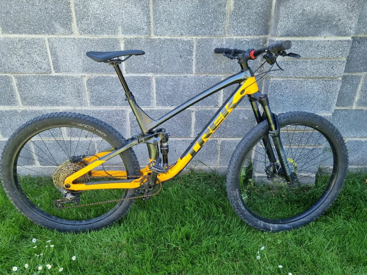 2022 Trek Fuel EX 5 Deore – XL - Image 1