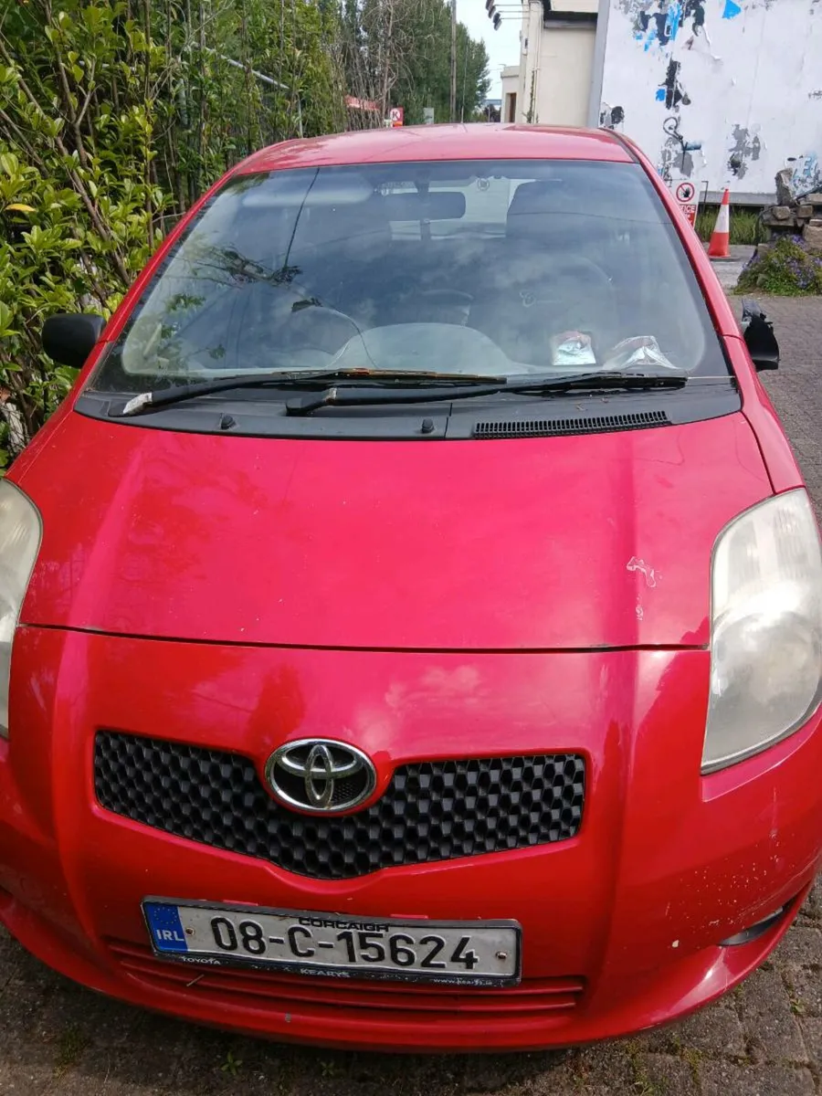 Toyota yaris 1l - Image 3
