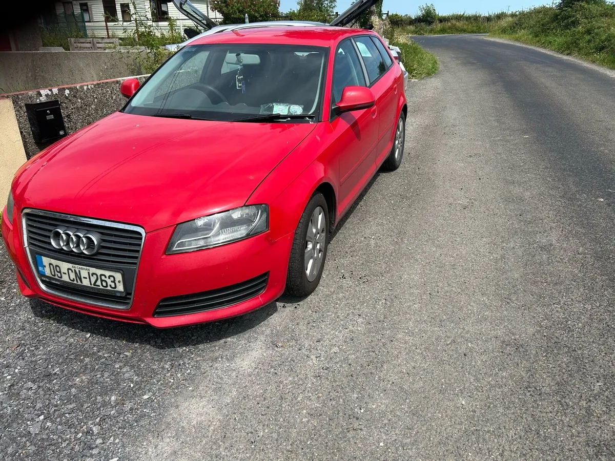 Car Audi - Image 2