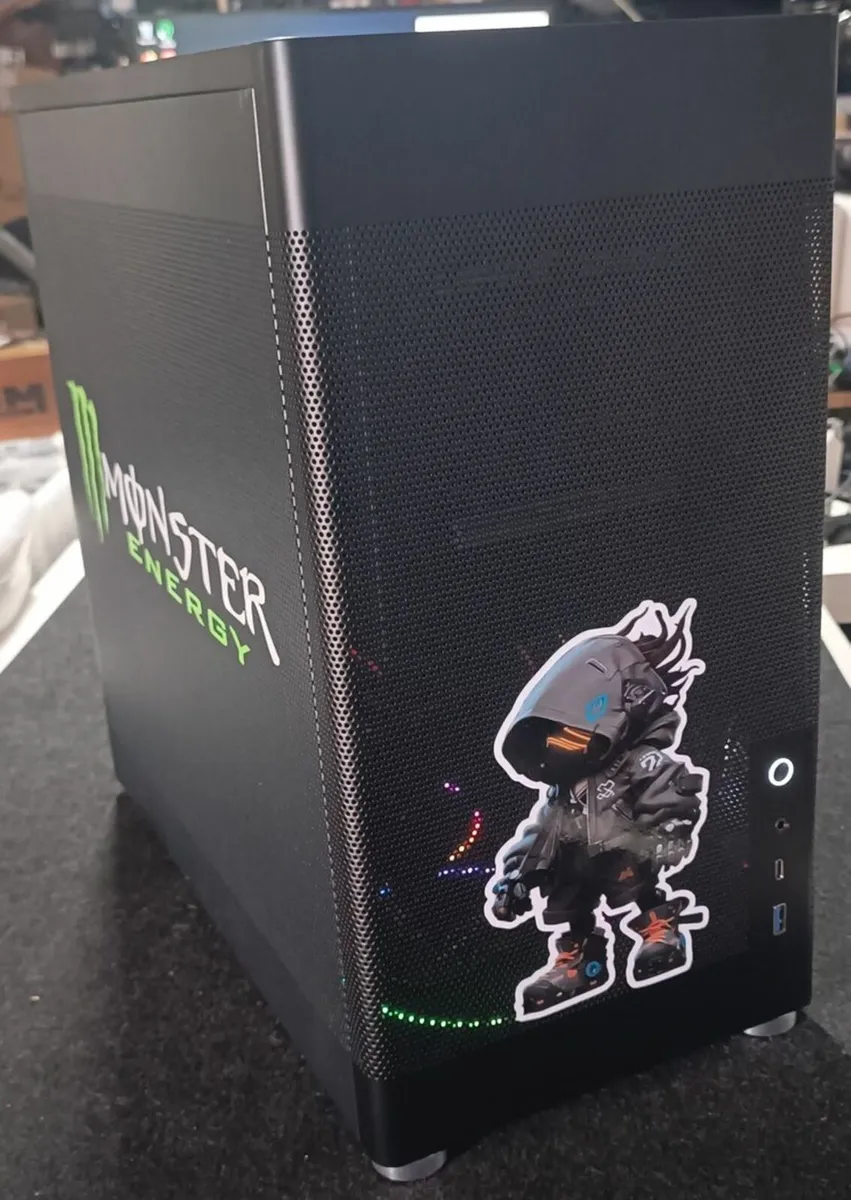 MeshPro Cheap i5 Vega 56 Gaming PC - Image 1
